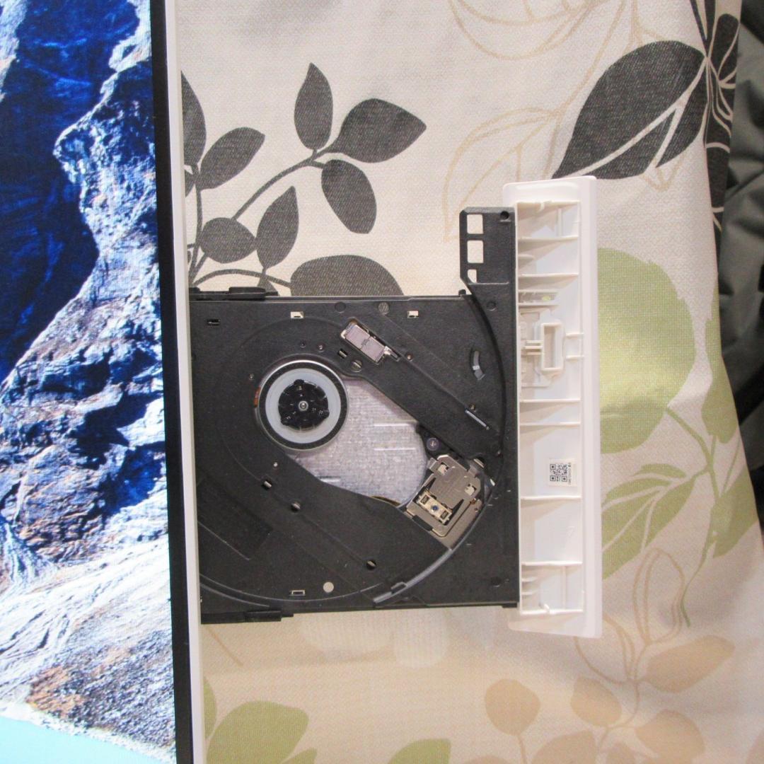 良品！Win11公式対応CPU/メモリ8G/SSD+HDD/DVD/カメラ/無線