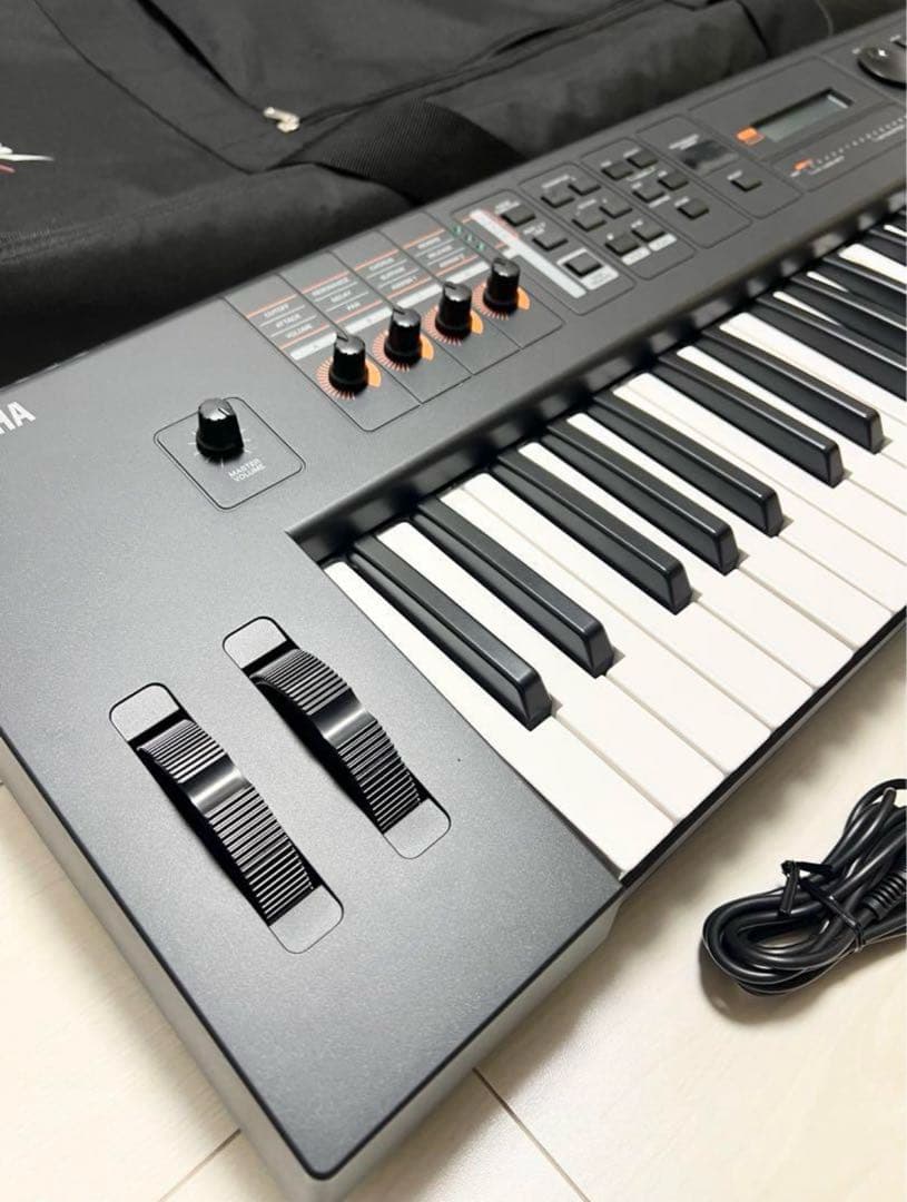YAMAHA シンセサイザー　mx61 フットペダル　ケース　付き