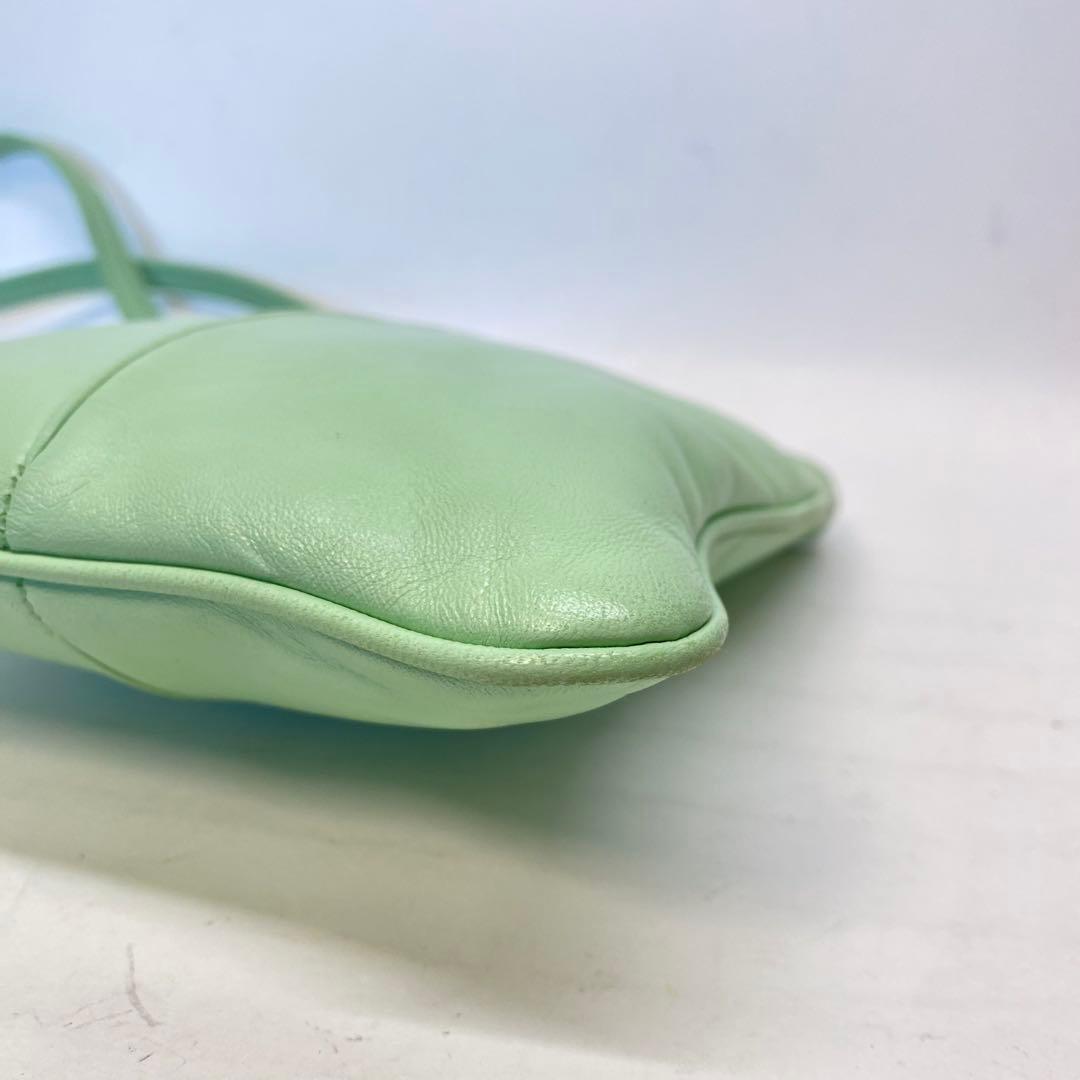 【希少カラー】ロエベ ショルダーバッグ ナッパレザー ミントグリーン アナグラム
