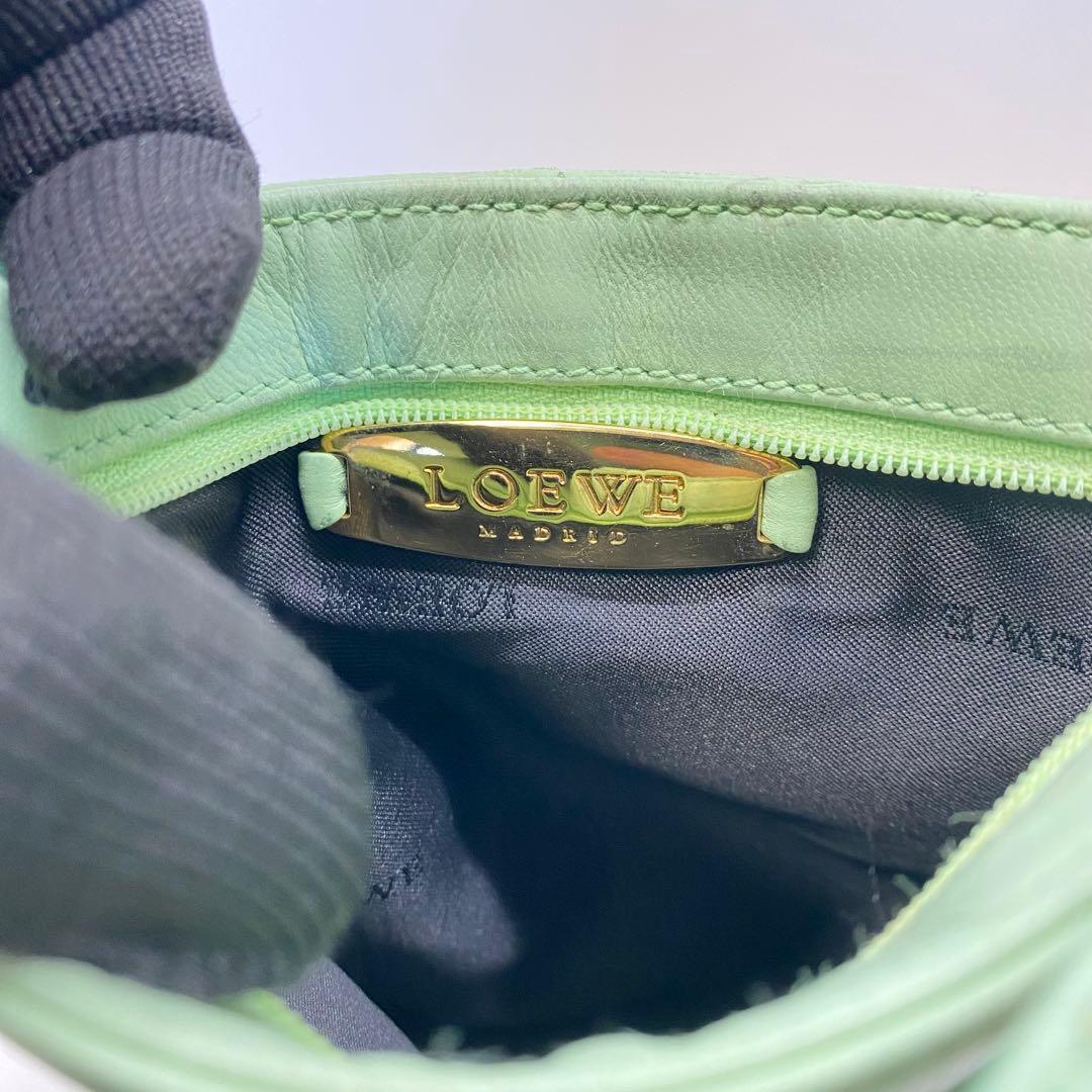 【希少カラー】ロエベ ショルダーバッグ ナッパレザー ミントグリーン アナグラム