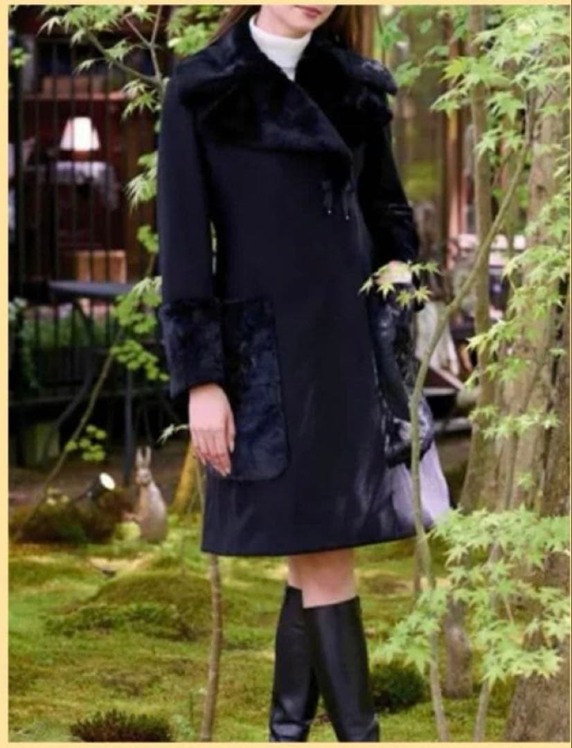 現行♡スーパービューティーオーラボー 女優襟 スパンコール刺繍エコファーコート