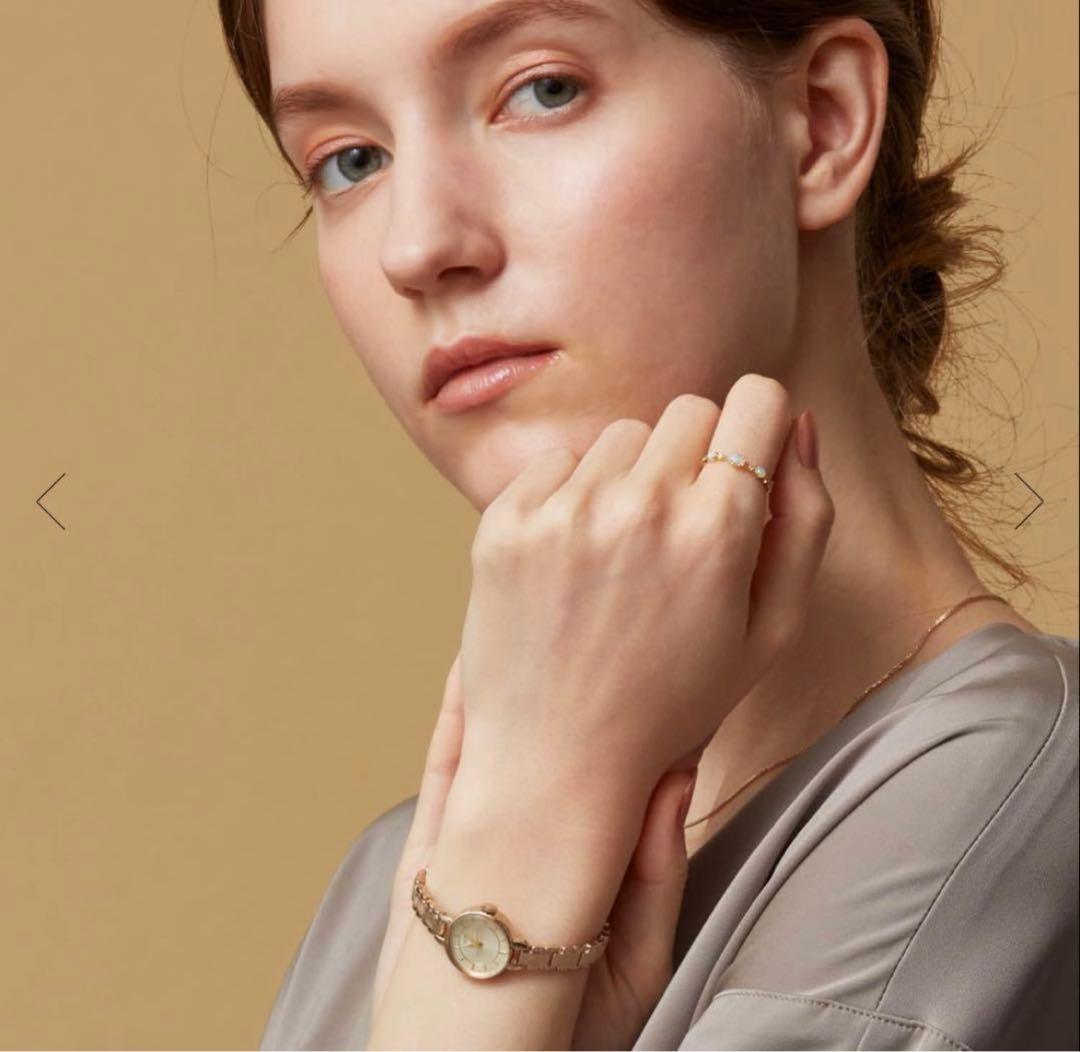 美品　アガット　agete ラウンドフェイスウォッチ ゴールド