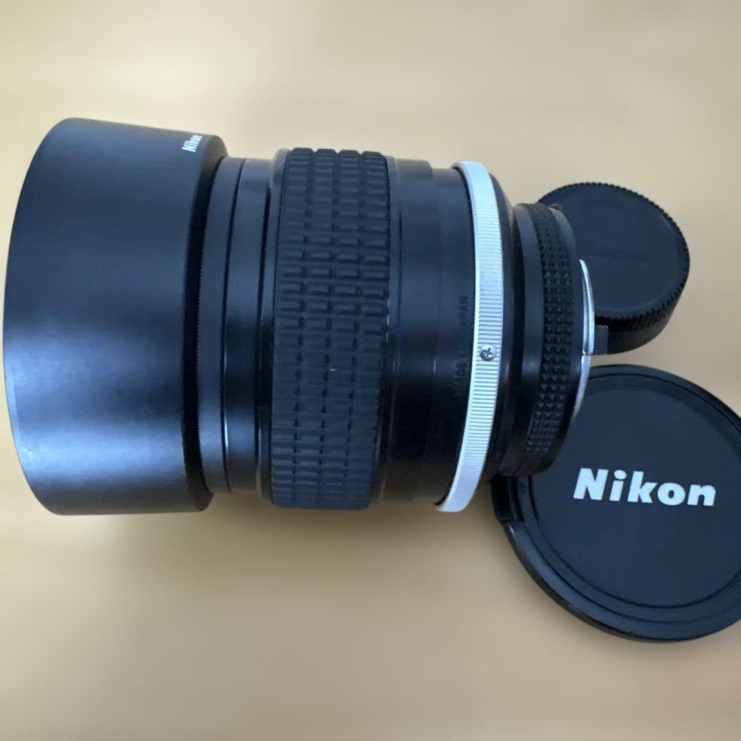ニコン　nikkor Ai-s 85mm f1.4美品　純正フード付