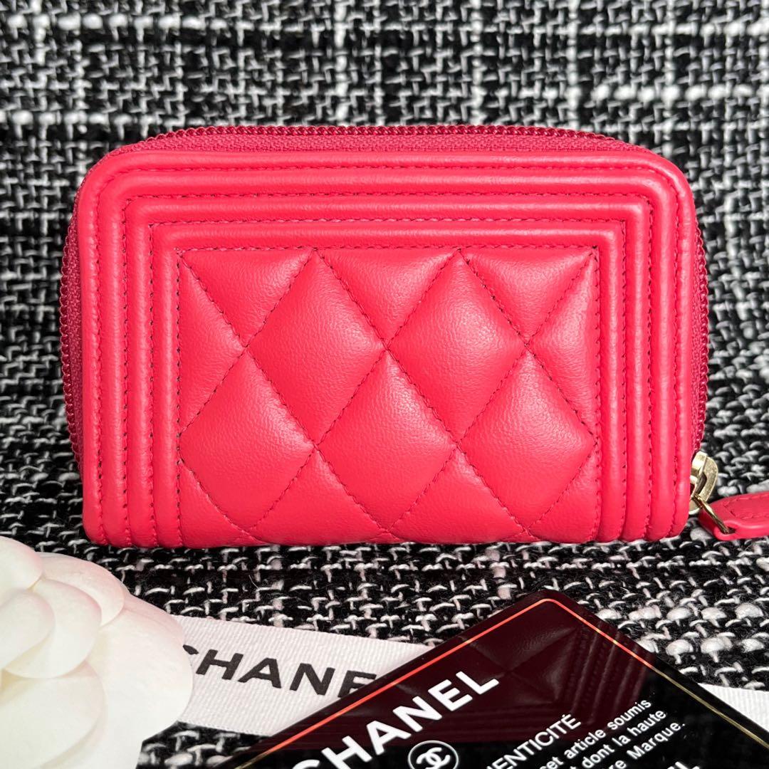 CHANEL ボーイシャネル　 カードケース　ケース　ミニ財布　赤