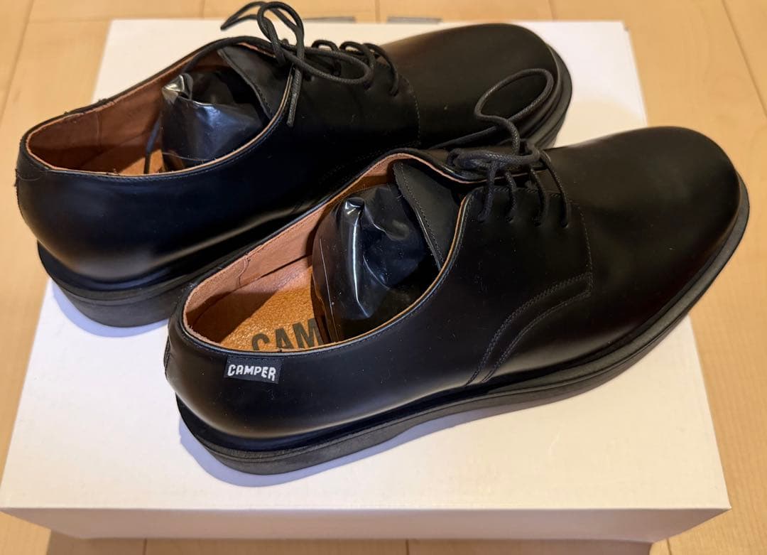 CAMPER ブラック レースアップシューズ 未使用品