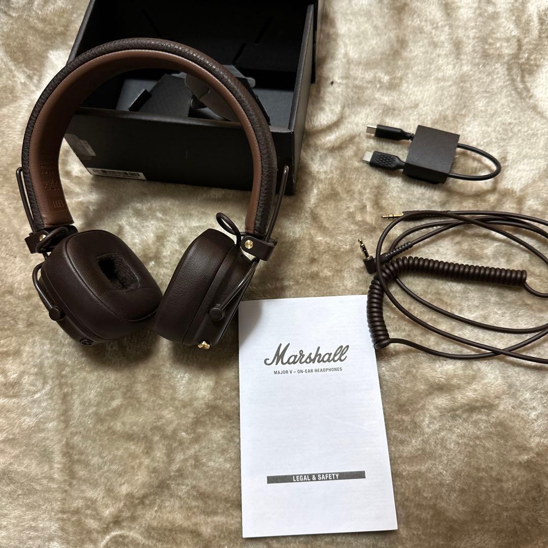 マーシャルヘッドホン