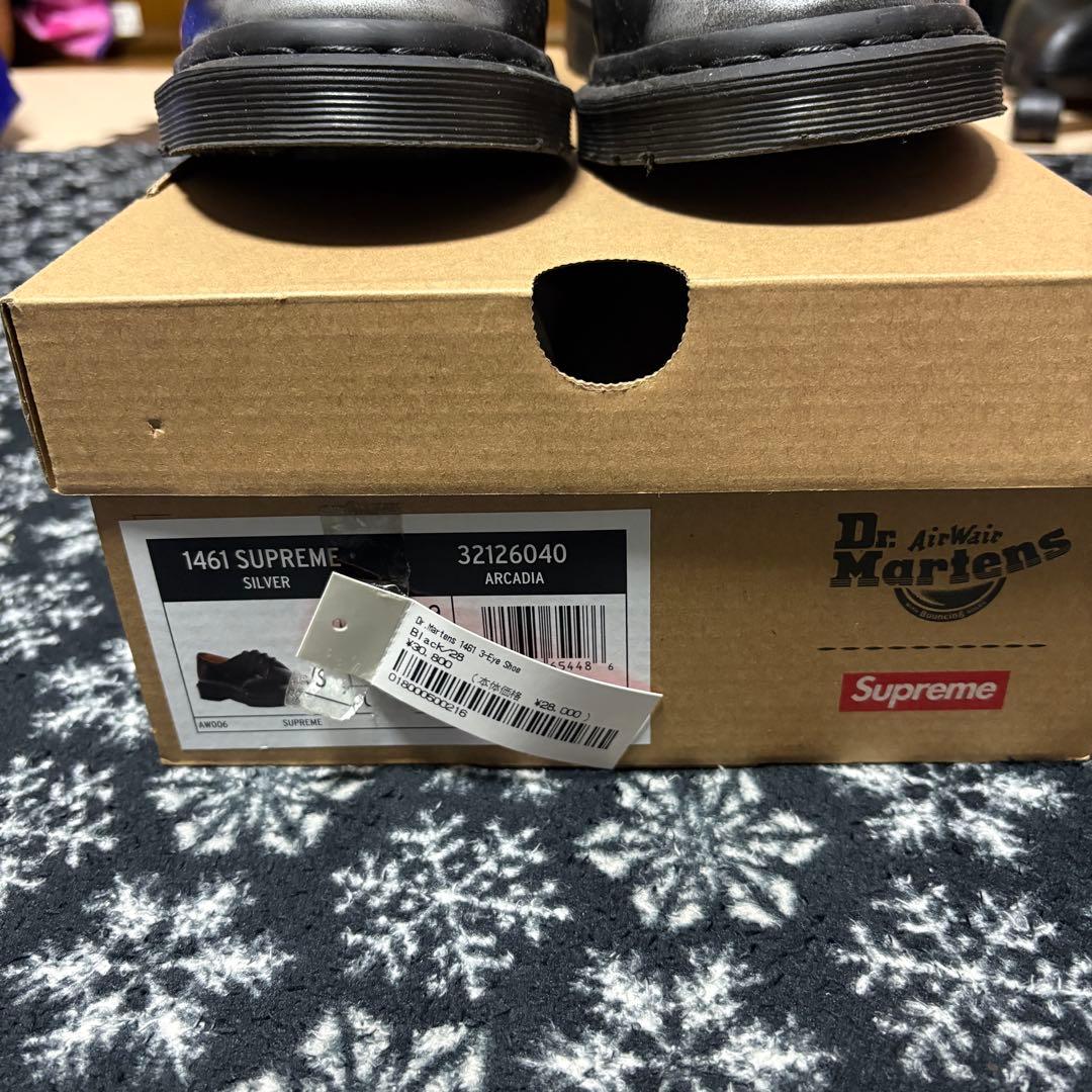 靴 Supreme Dr. Martens 1461 3-Eye Shoe