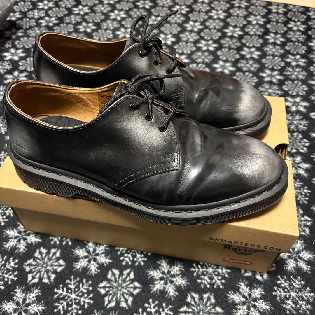 靴 Supreme Dr. Martens 1461 3-Eye Shoe