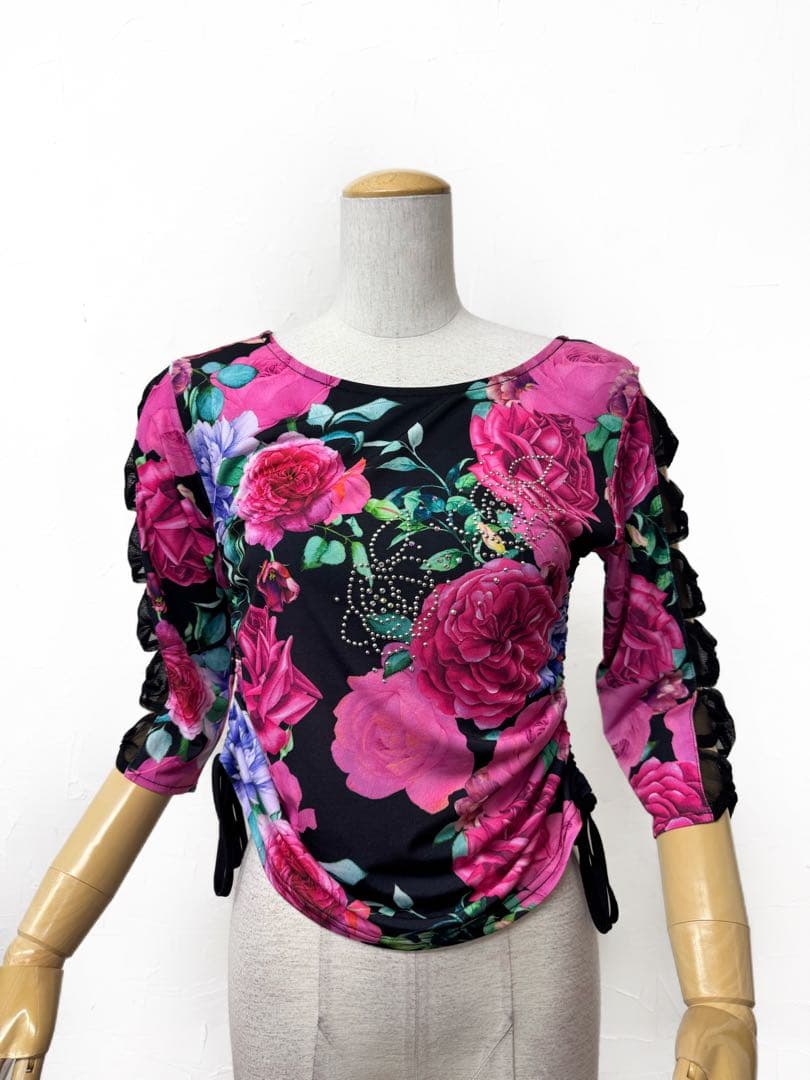 【ラインストーン輝く】新品　ピンク系　花柄プリント社交ダンスカットソーｒ301
