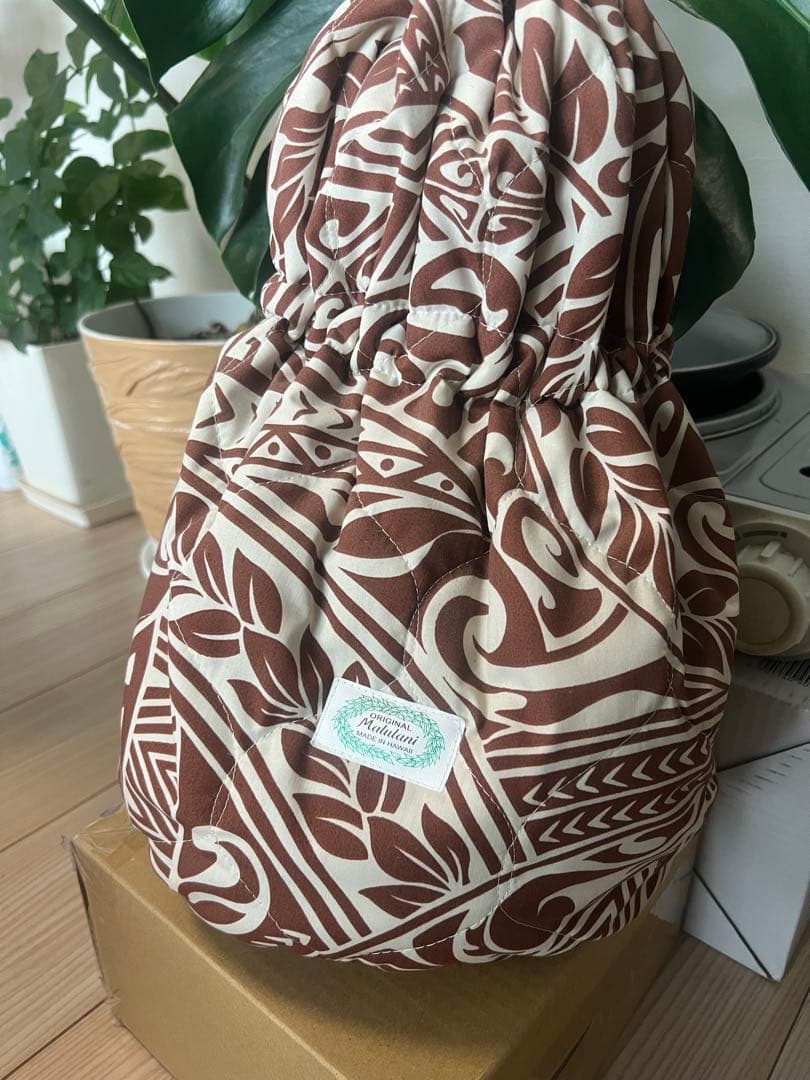 フラダンス用楽器、イプとタパ柄