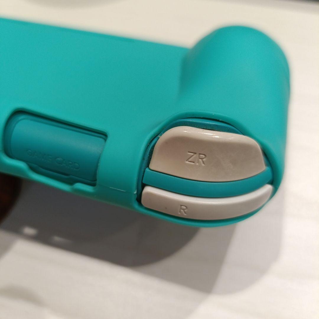 Nintendo Switch Lite　本体＋シリコンカバー