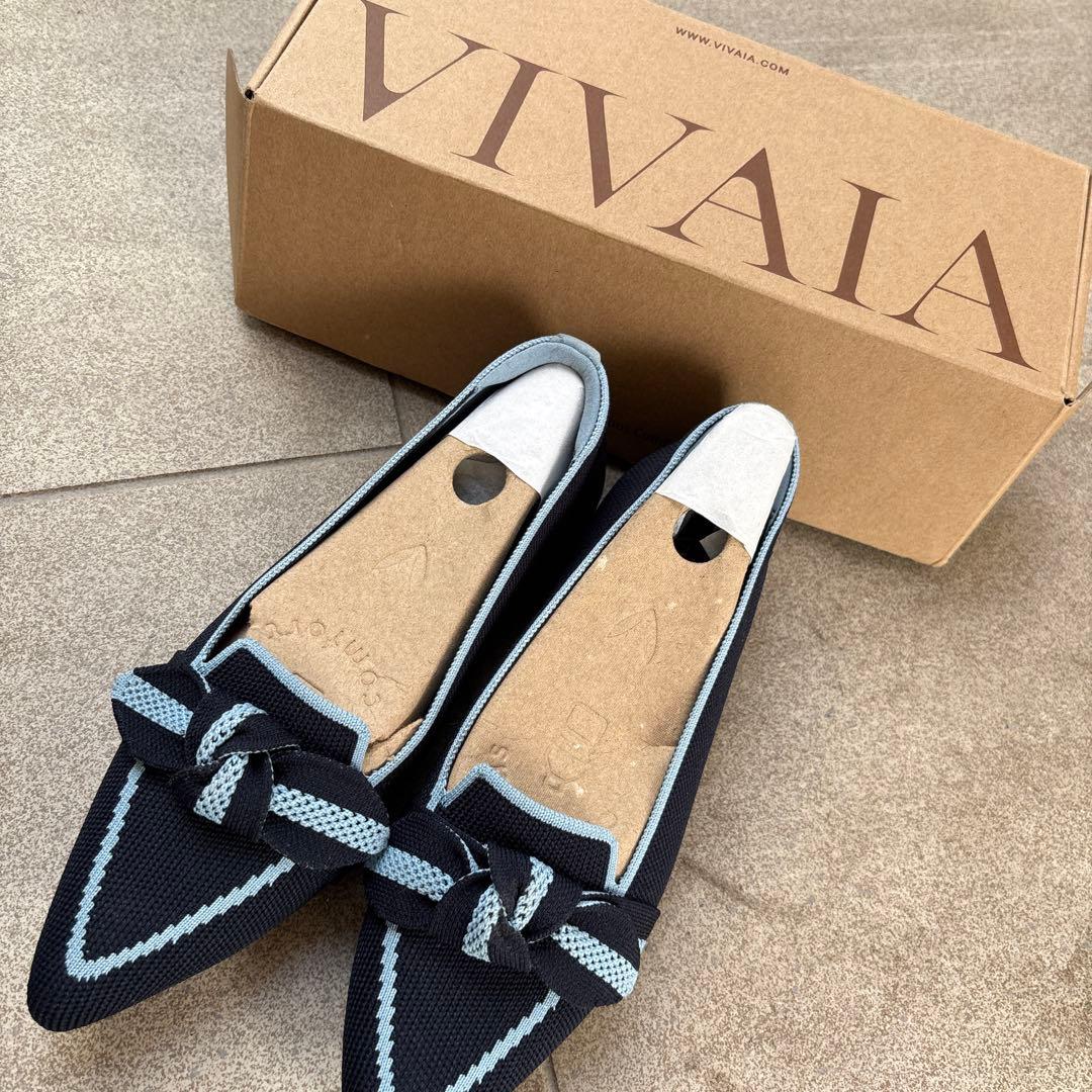 VIVAIA ネイビー リボン付き フラットシューズ