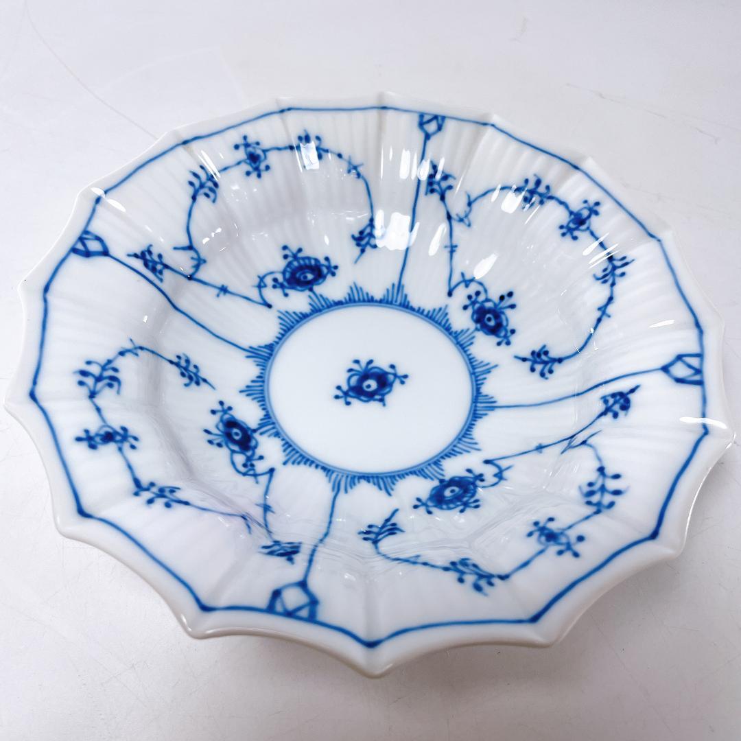 ロイヤルコペンハーゲンブルーフルーテッド プレイン シェルディッシュ|3542|