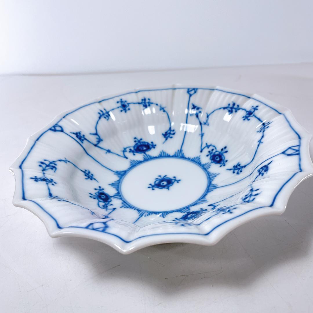 ロイヤルコペンハーゲンブルーフルーテッド プレイン シェルディッシュ|3542|