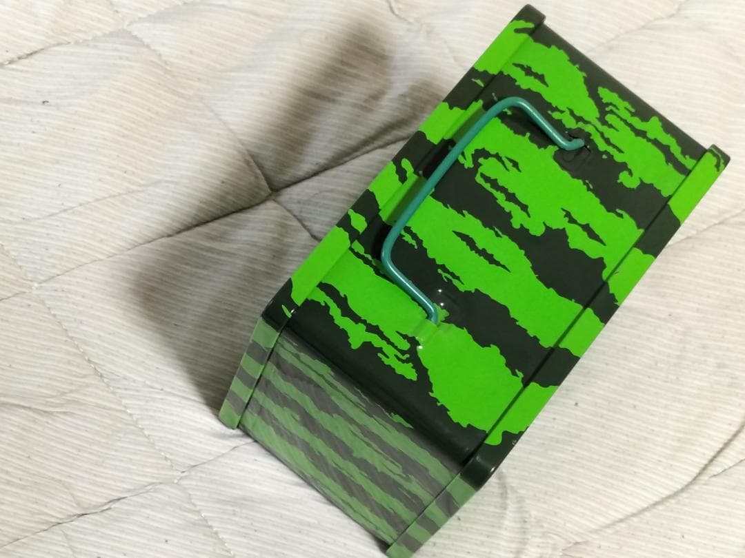 サザンオールスターズ すいか Suika CD4枚組 缶付 ブックレット1枚欠品