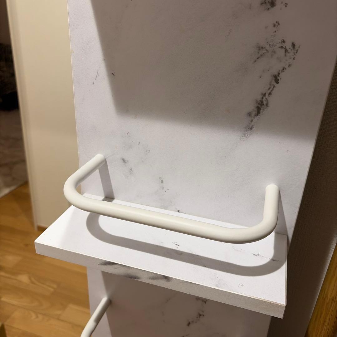 [幅80] ミラー付き突っ張り棚 壁面収納 スリム 棚 伸縮 LOWYA