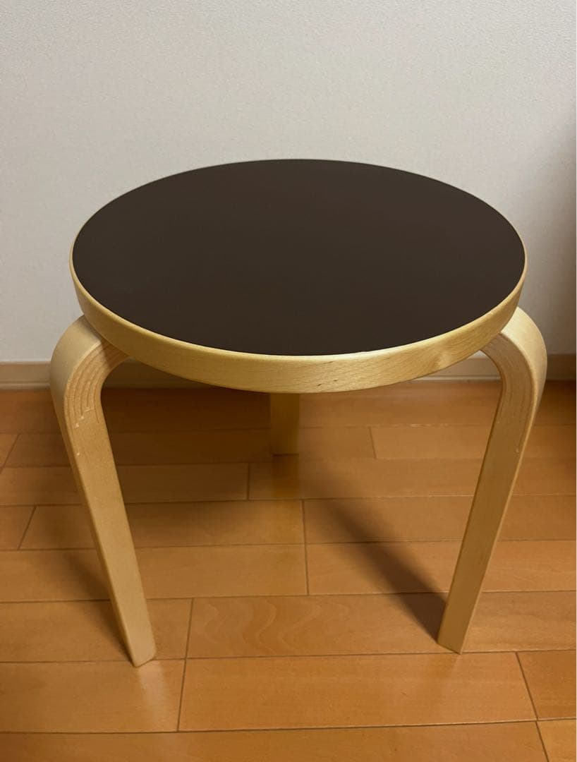 廃番カラー　アルテック　artek COFFEE 09 円形スツール