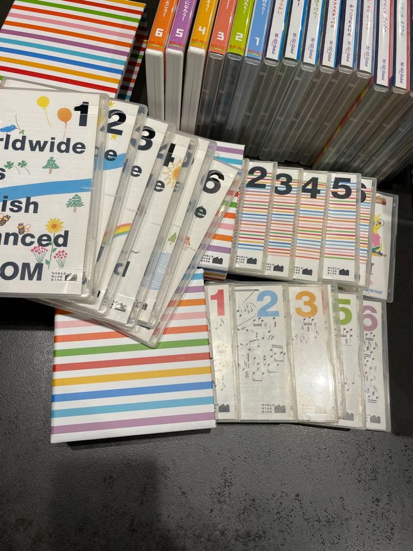 ワールドワイドキッズ　DVD CD その他セット