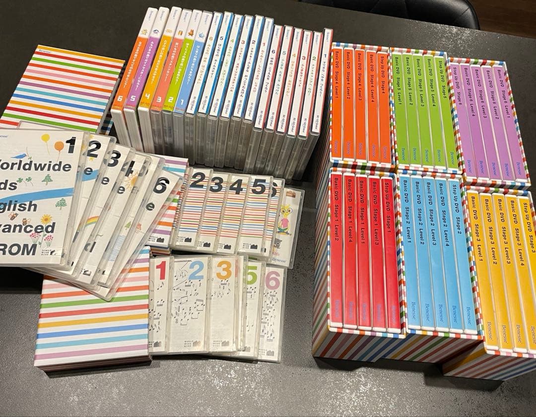 ワールドワイドキッズ　DVD CD その他セット