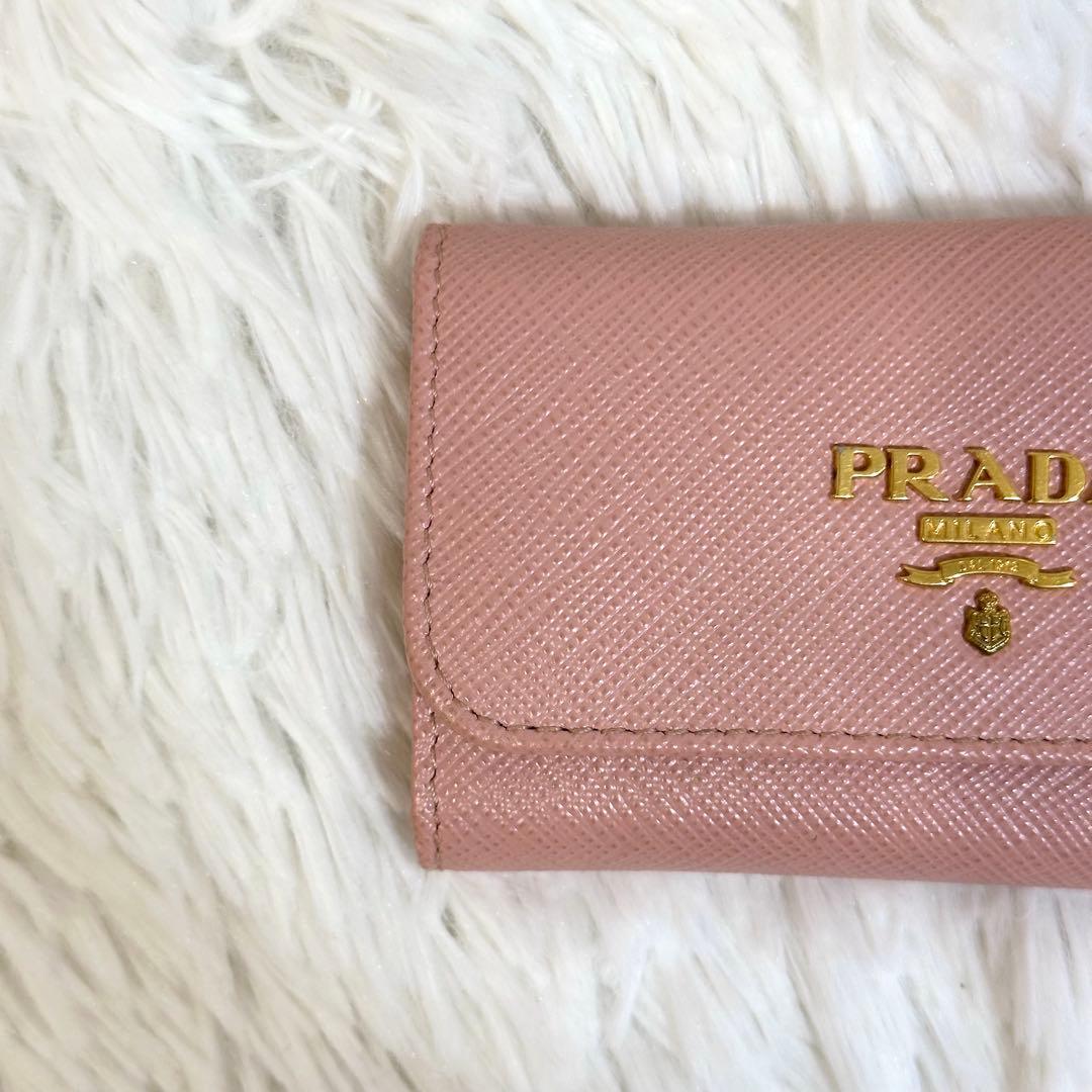 未使用級美品♡⟡.·PRADA キーケース サフィアーノ メタル ピンク