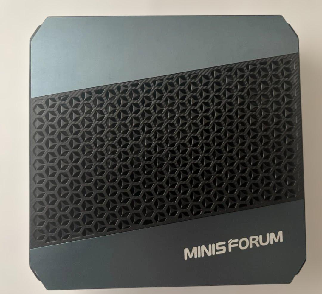 ミニPC Minisforum Elite Mini HX90