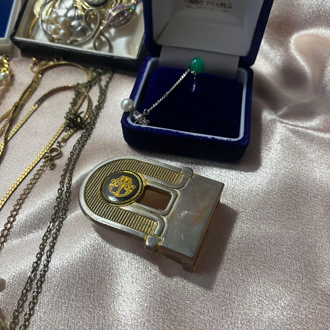 ジュエリーセット 多様なデザイン　遺品整理　アンティーク　レトロ　生前整理