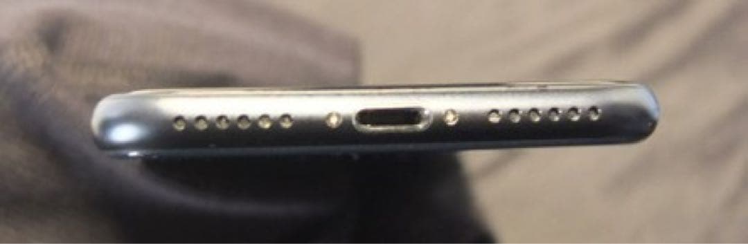 8*7様 Apple iPhone SE (第3世代) 128GB ミッドナイト