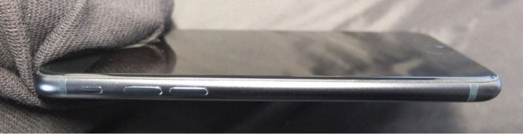 8*7様 Apple iPhone SE (第3世代) 128GB ミッドナイト