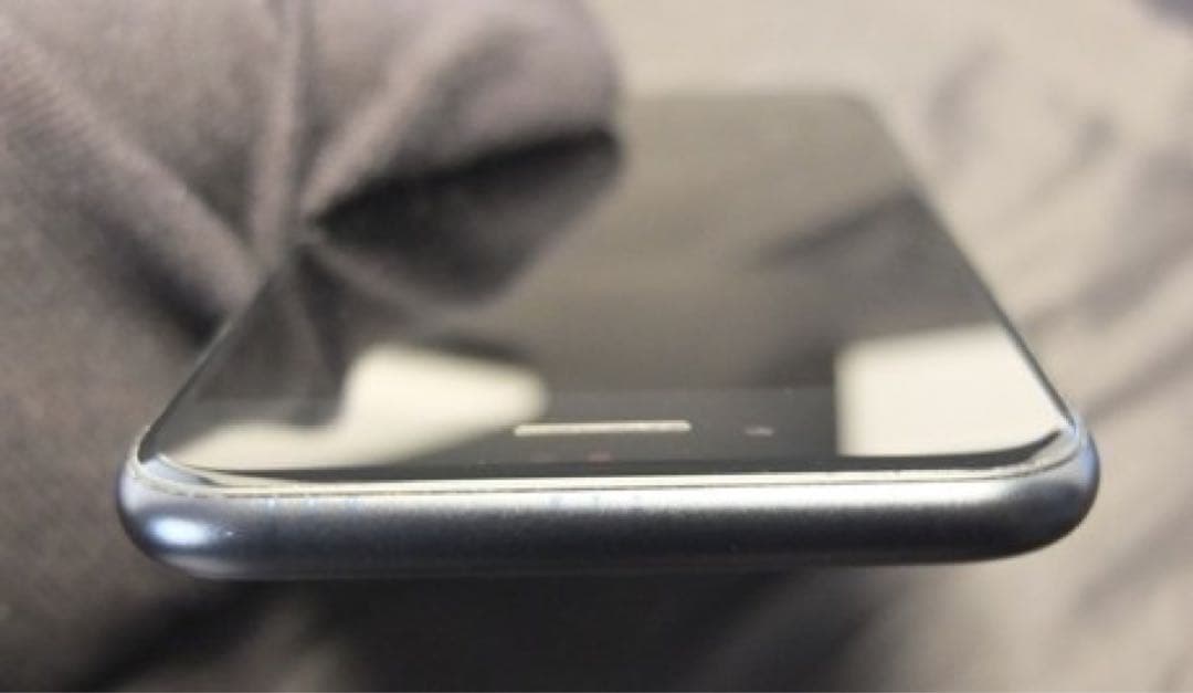 8*7様 Apple iPhone SE (第3世代) 128GB ミッドナイト