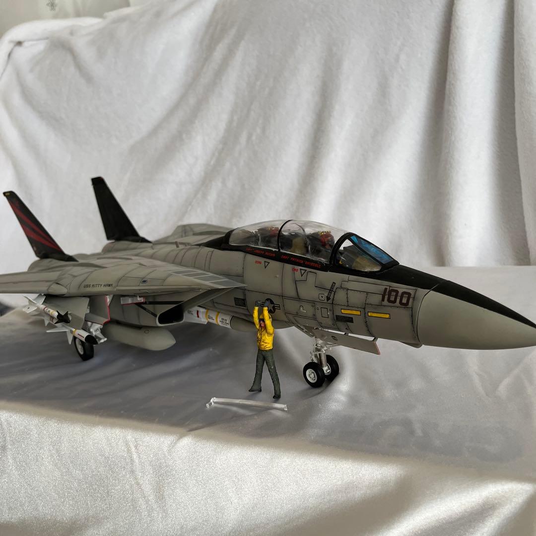 タミヤ　プラモデル　1/32 F14Aトムキャット