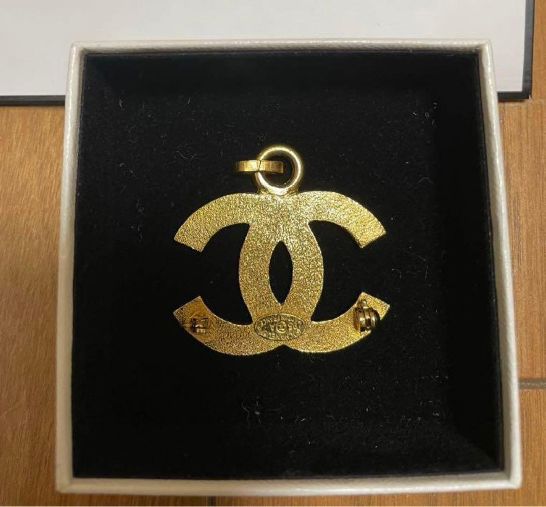レア！ヴィンテージシャネル⭐︎ゴールドCHANELマーク&メダルチャーム