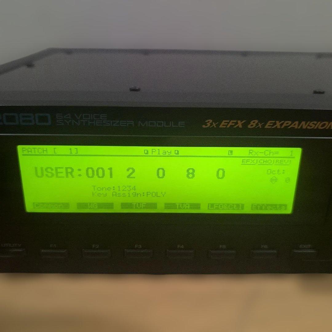 Roland JV−2080 64VOICEシンセサイザーモジュール良品！