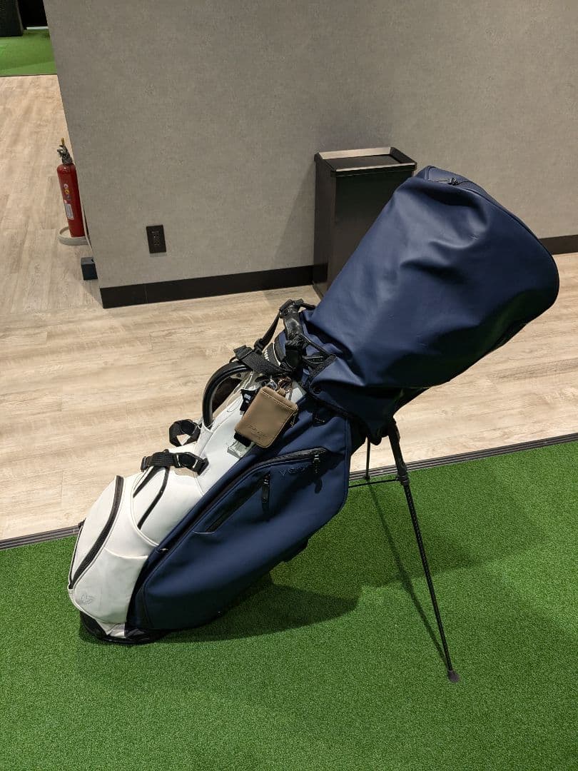 ゴルフ キャディバッグ VESSEL　ベゼル　プレイヤー3.0