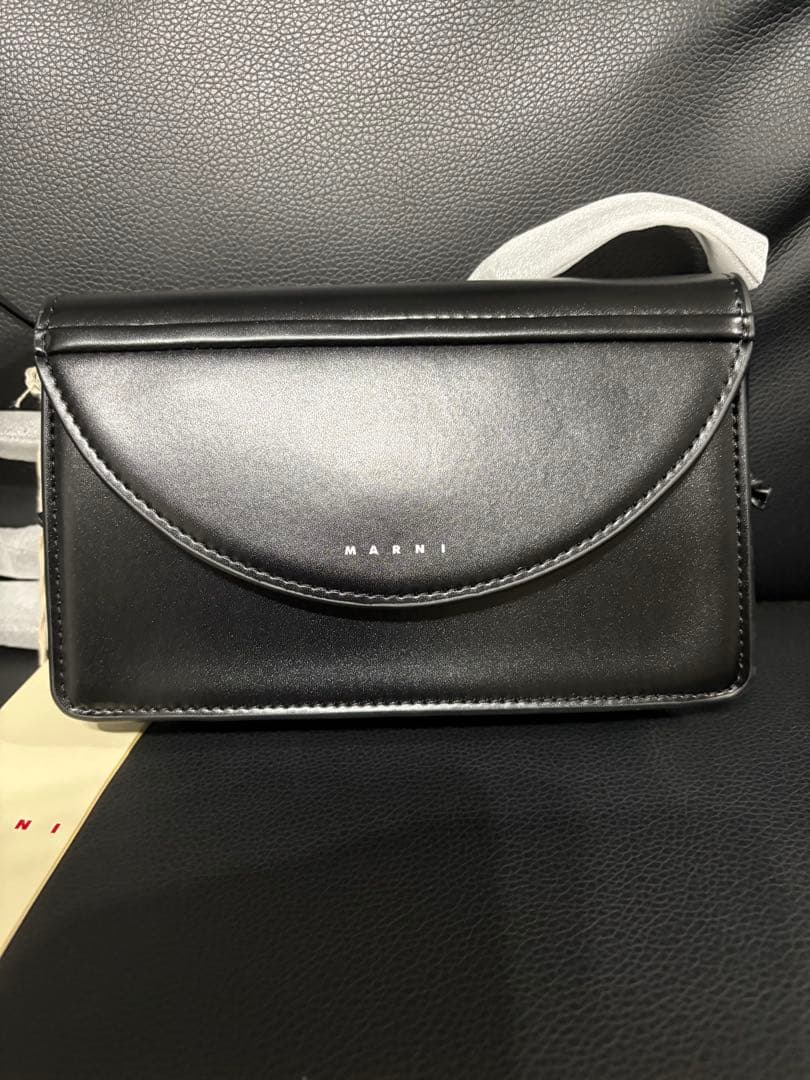 yoshi　マルニ ショルダーバッグ