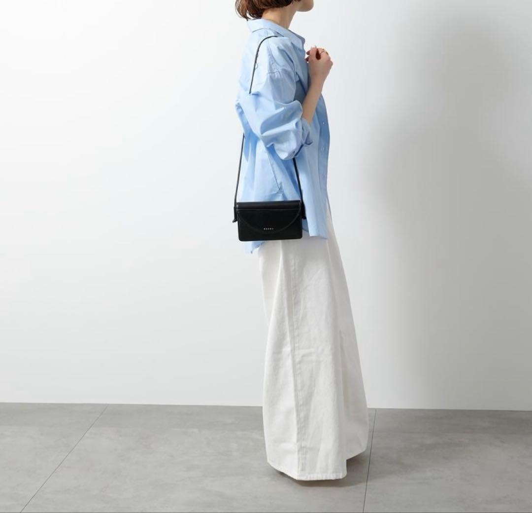 yoshi　マルニ ショルダーバッグ