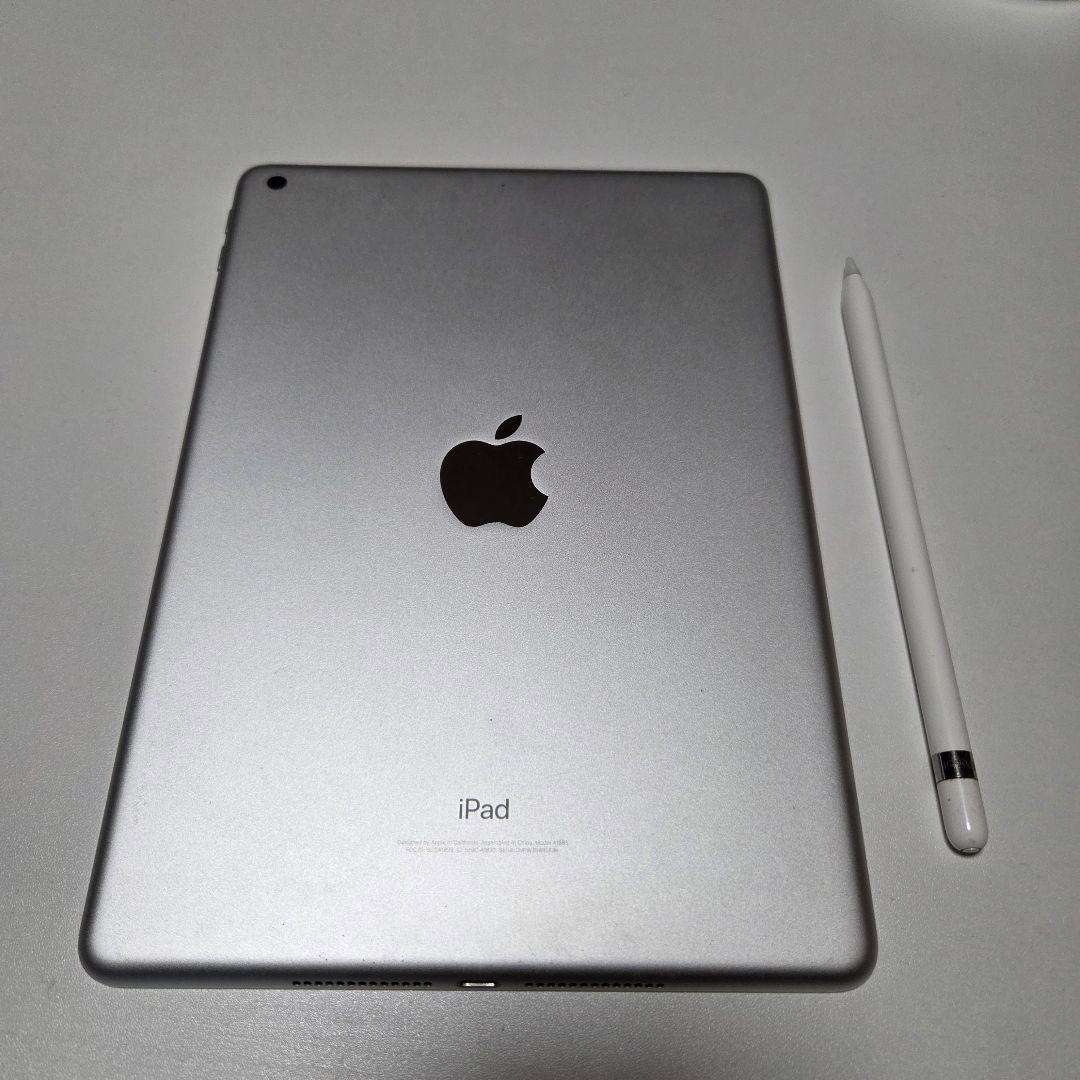 iPad第6世代（Wi-Fiモデル）32GB　Apple Pencil
