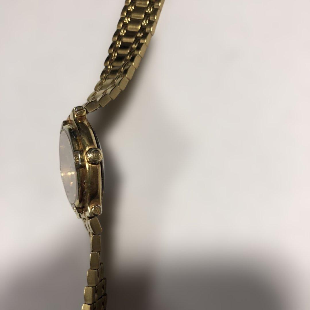 と*も様 12908 Gucci ゴールド アナログ腕時計