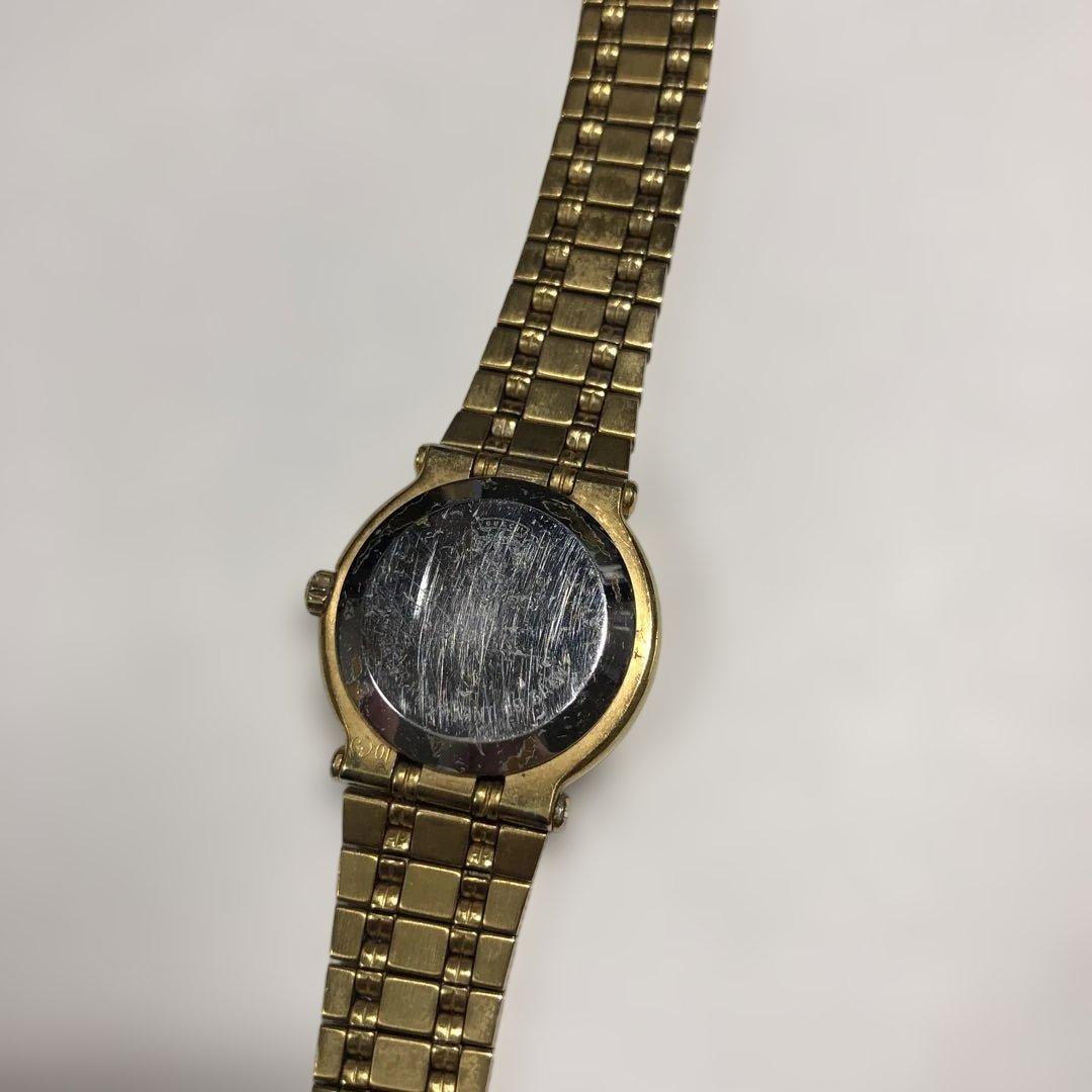 と*も様 12908 Gucci ゴールド アナログ腕時計