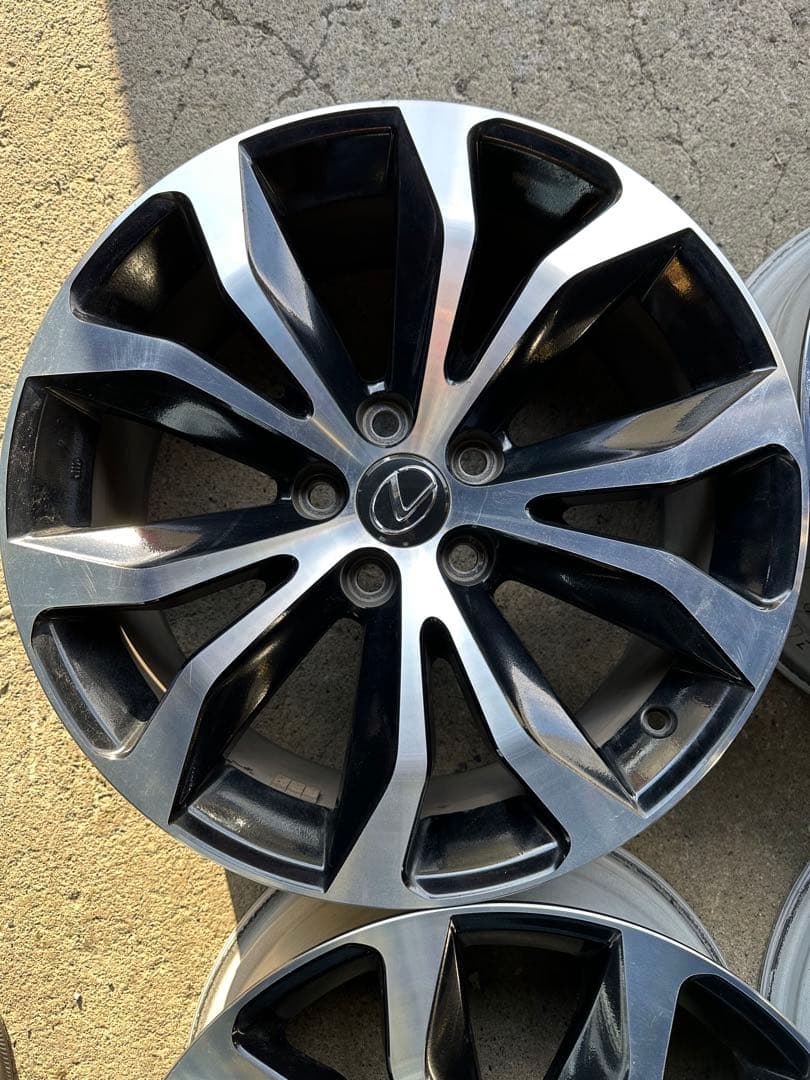 ナッキー②LEXUS NX Fスポーツ 純正18アルミ、2本