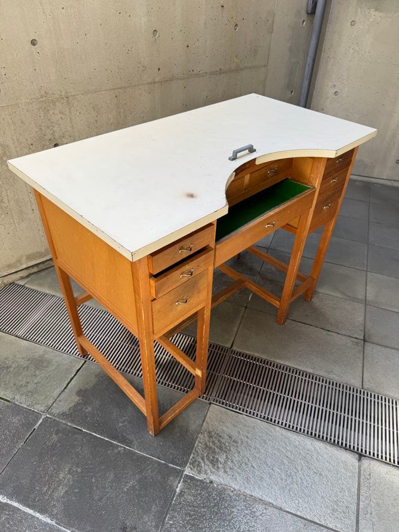 【希少】木製 彫金机 両袖タイプ アンティーク調 作業台