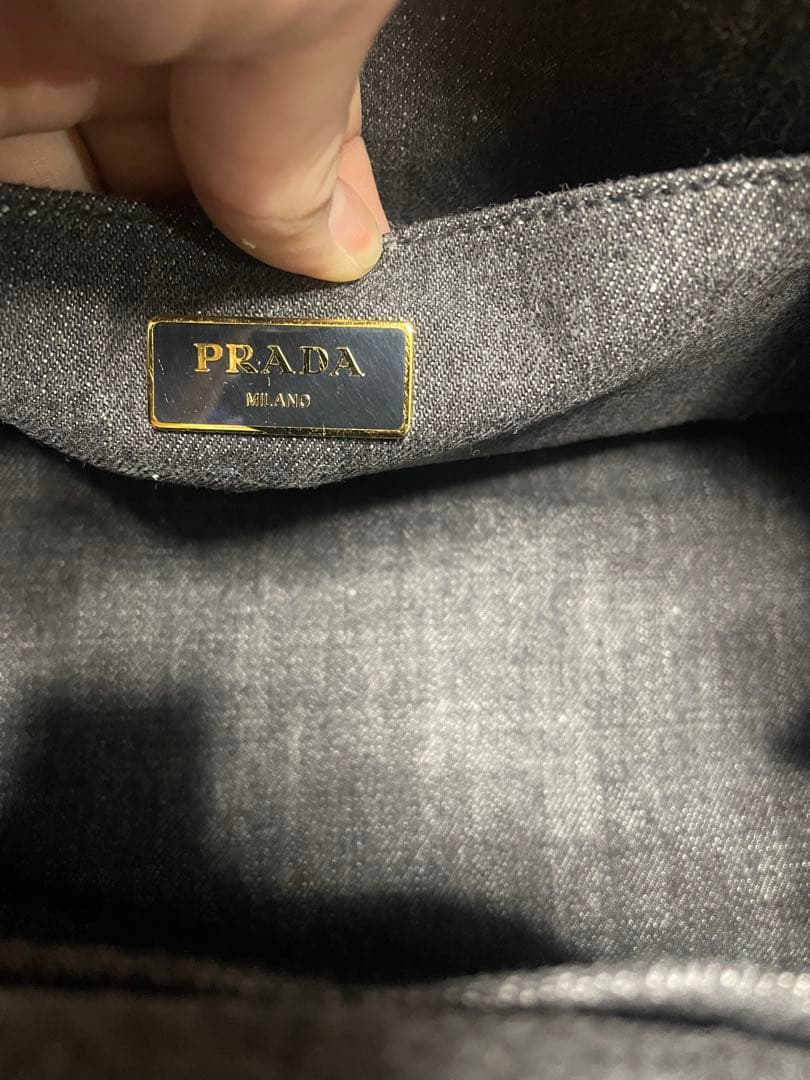 美品✴︎PRADAカナパ✴︎ グレー✴︎デニム✴︎