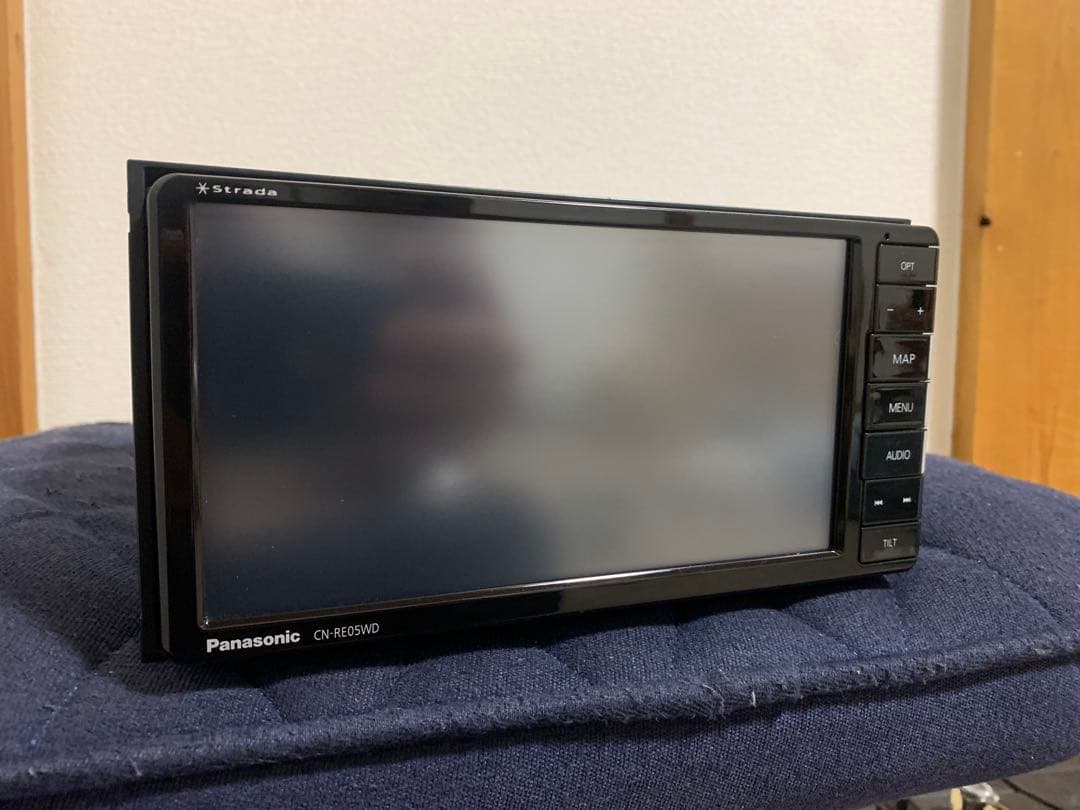 カーナビ Panasonic CN-RE05WD