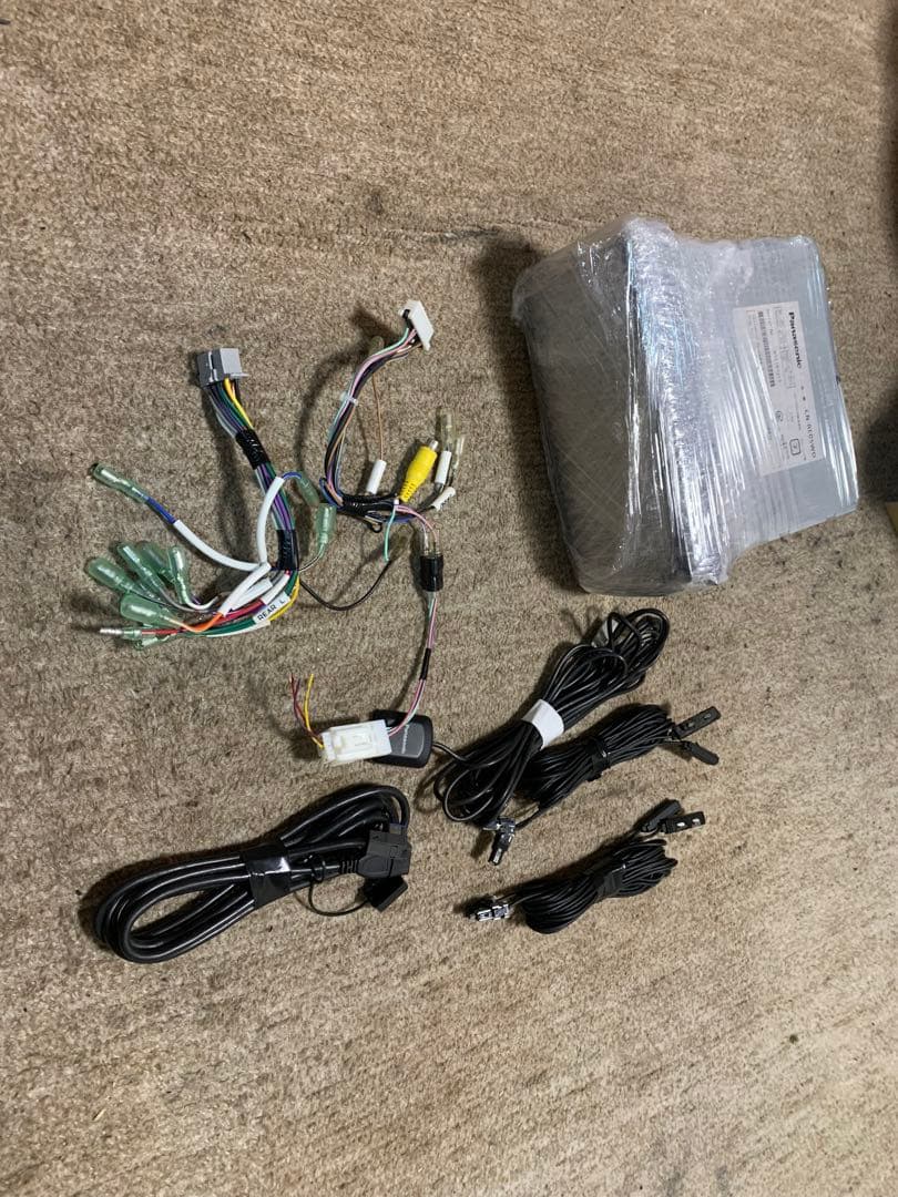 カーナビ Panasonic CN-RE05WD