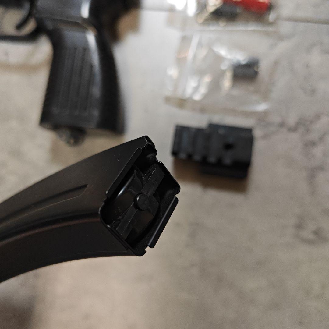 東京マルイ vz.61 スコーピオン コンパクト電動ガン