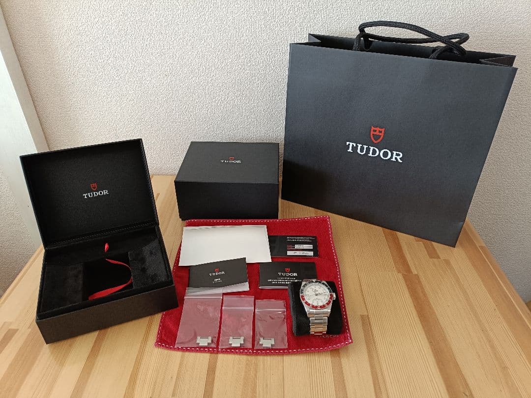 KJ出品TUDORブラックベイGMTホワイト