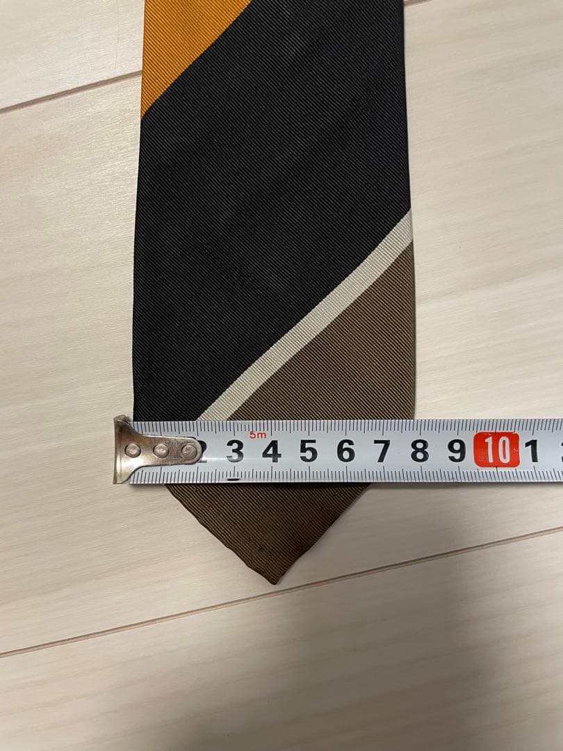 Atto Vannucci アットヴァンヌッチ　ネクタイ