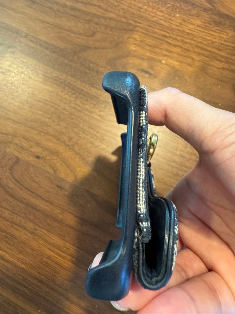 美品‼️iPhone15proカバー