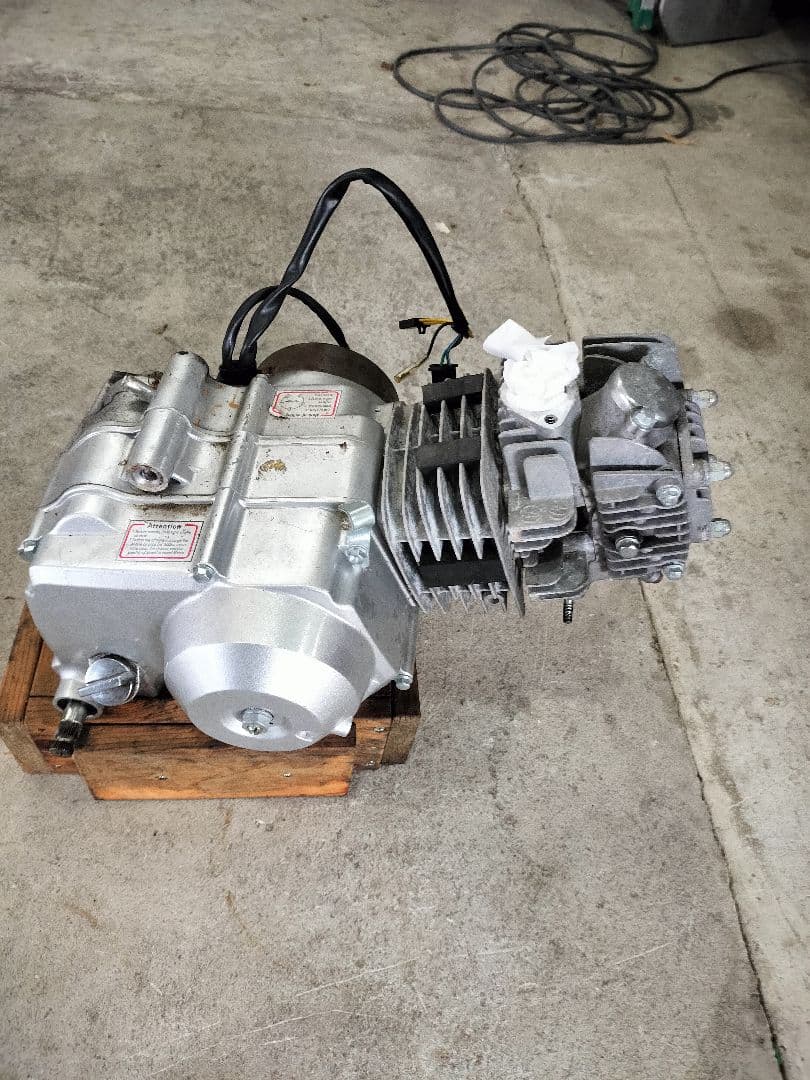 スーパーカブ50カスタム　110ccエンジン訳あり　全波整流化ハーネス付