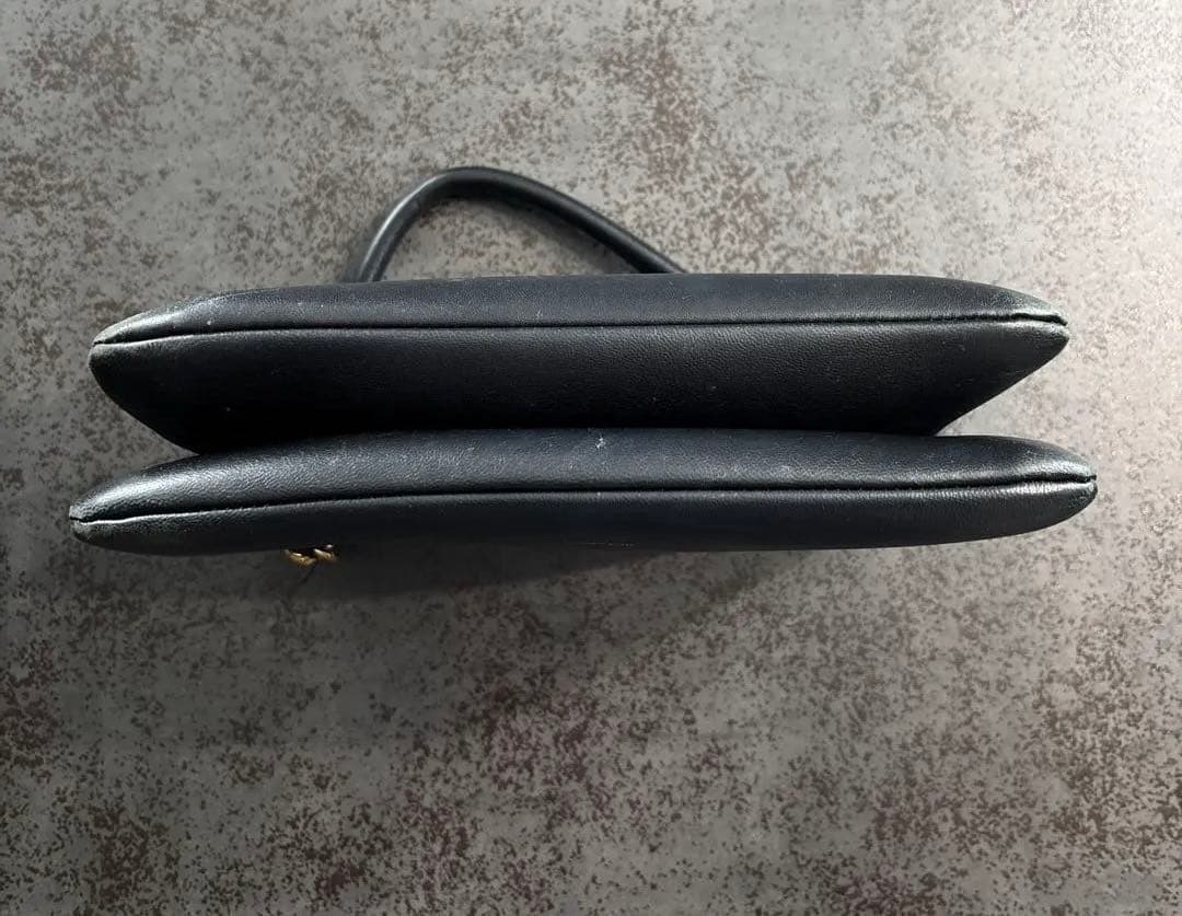 ジルサンダー　ブラックレザーショルダーバッグ