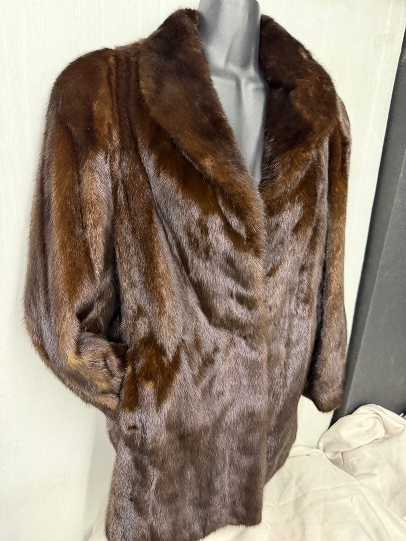 美品　金のSAGA MINKブラウン毛皮コート